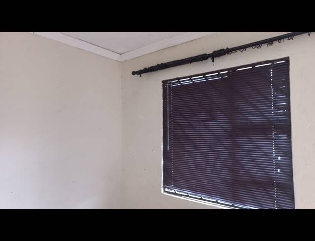 2 BEDROOM FLAT RENTED IN SUNNYRIDGE